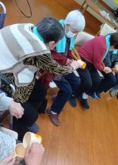 �f�C�^����4